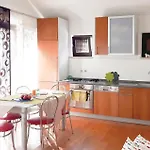1 Bedroom Awesome In Daire *